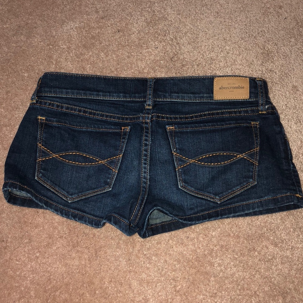 Jean shorts - Picture 2 of 3